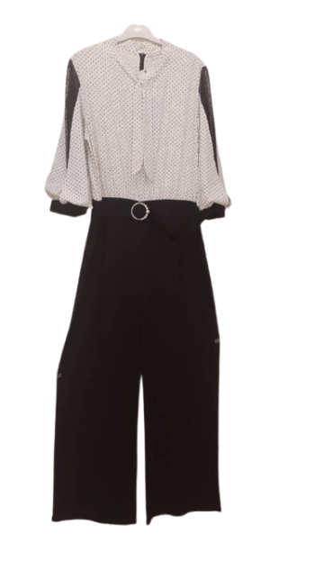 Dojery Black And White Jumpsuit Size 42