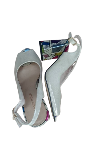 Dosso Dossi Cream Multicolor Sandals Size 37
