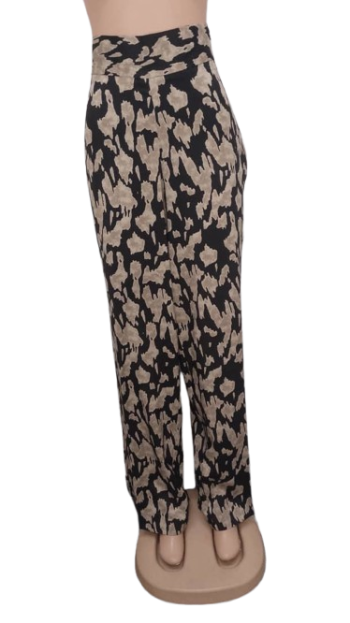 Uk Nude And Black Tracksuits