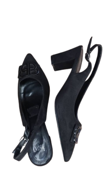 Impo Black Sandals Size 42