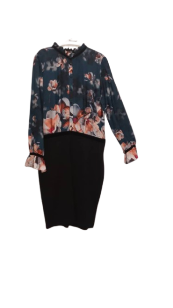 Lasagrada Black Multicolor Gown Size 38