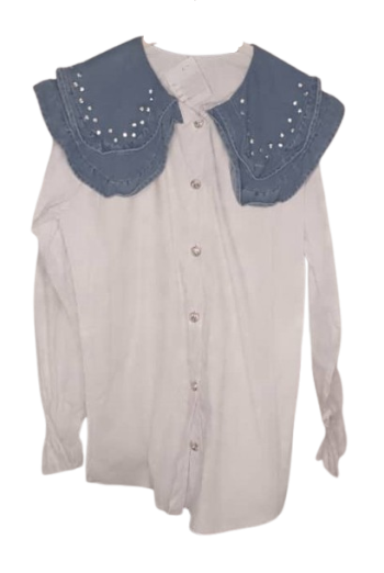 Uk White Top With Blue Jeans With Stones